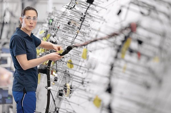 RFID-Tracking für die Automobilindustrie