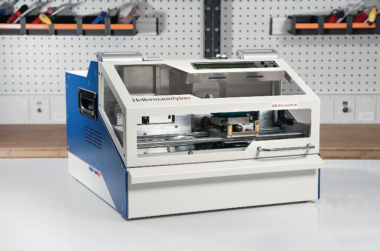 M-BOSS Compact