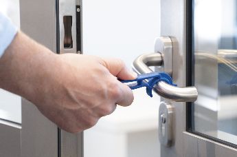 EasyDoor: der berührungslose Türöffner